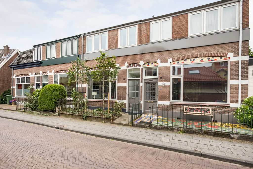 Leenaert Nicasiusstraat 3 in Vermeerkwartier / Leusderkwartier / Bergkwartier / Amersfoort, Amersfoort